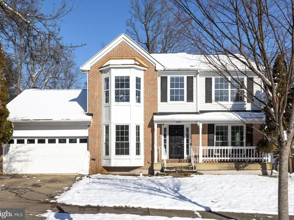 12512 Kingsview St, Bowie, MD 20721