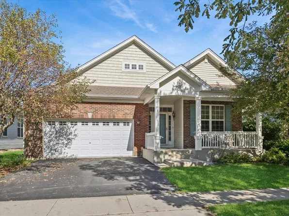 5932 Eton Dr, Hoffman Estates, IL 60192