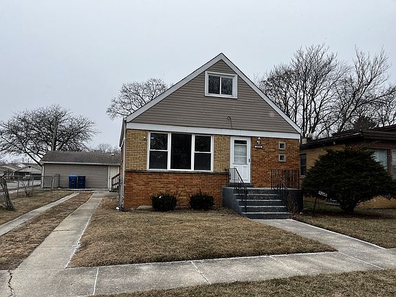 3rd image of 13958 Betty Ln