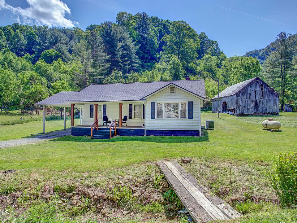 1st image of 865 Shelleys Rd