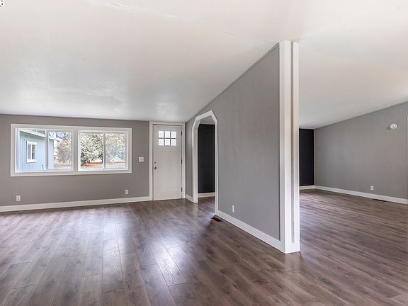 2nd image of 305 Scott Hill Rd