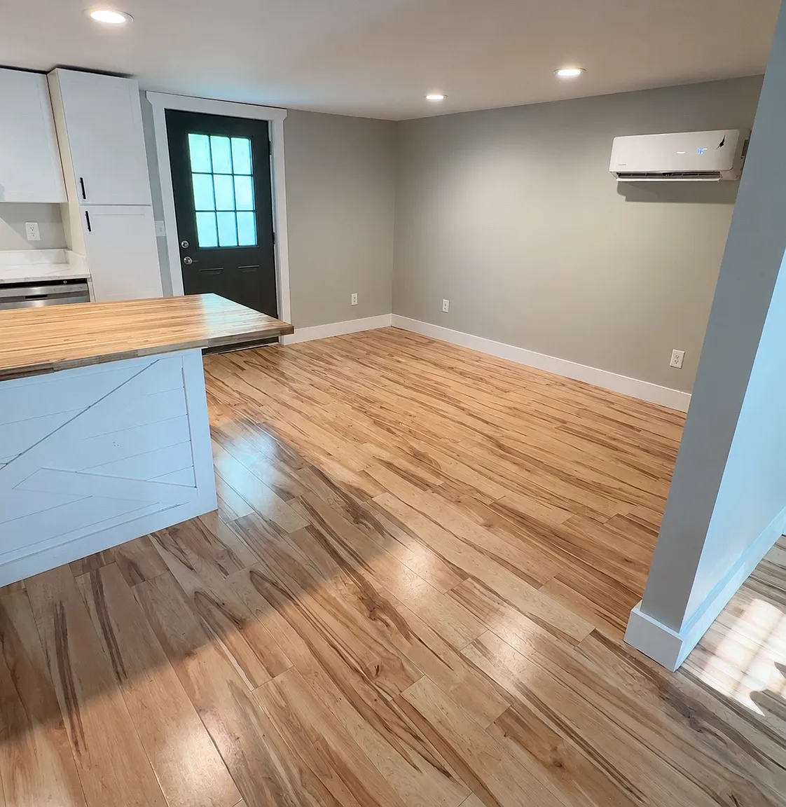 3 bed, 1500 sqft, $1,500 — Photo 4