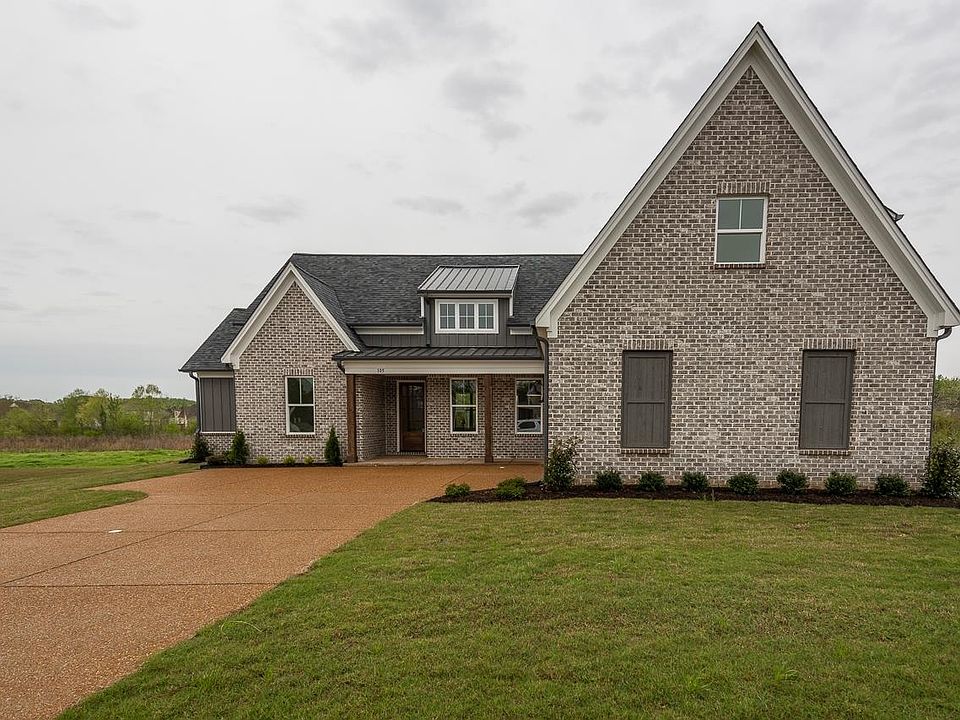 1st image of 105 Highland Park Dr