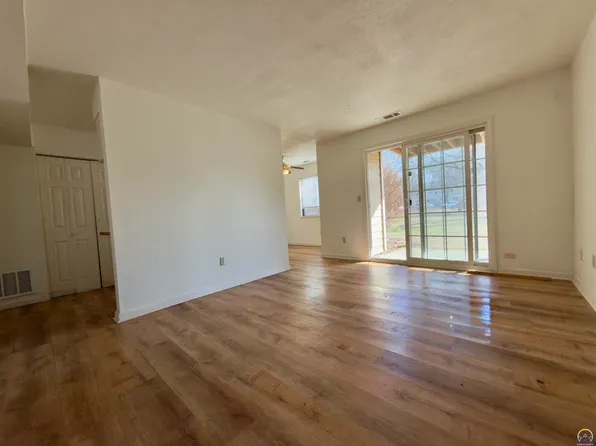 255 N Michigan St #Bdg, Lawrence, KS 66044