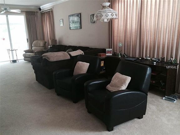 5th image of 9836 Bridgeton Dr