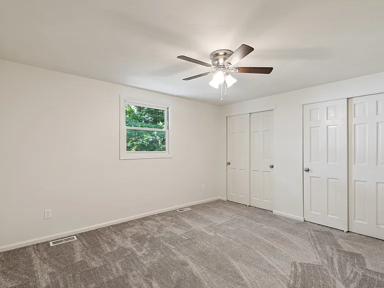 2410 Wealdstone Rd — Photo 33