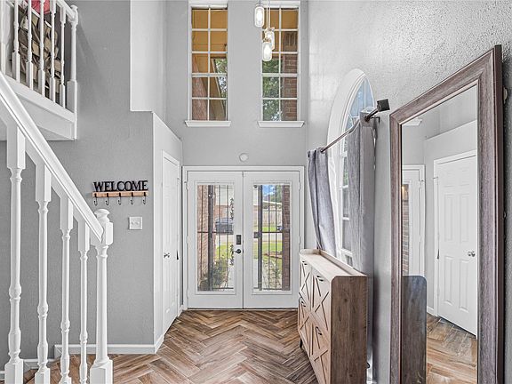 4th image of 16306 Saint Helena Way