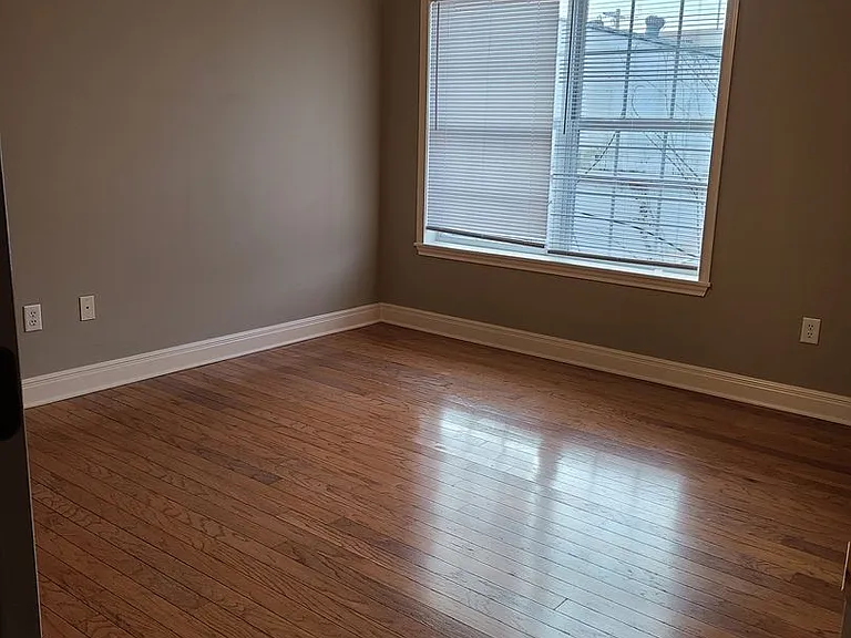 2111 Raguet St #1-10 — Photo 14