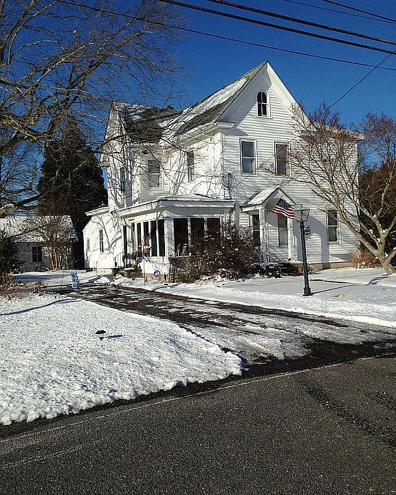 1st image of 407 Baptist Rd