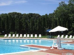 (Undisclosed Address), Coram, NY 11727