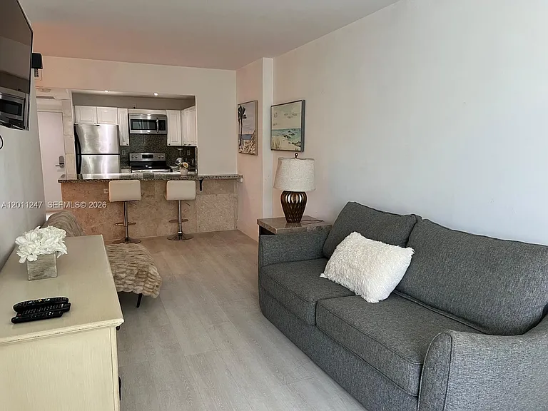2301 Collins Ave #632 — Photo 14