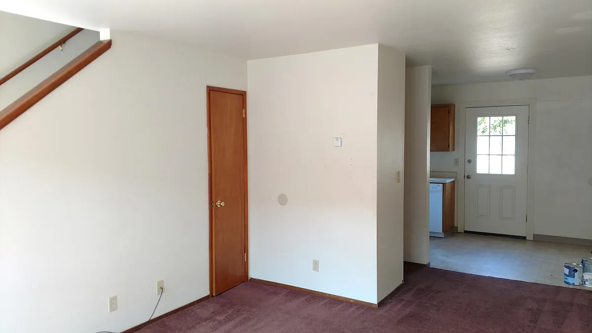 Building Photo - 1648 Fischer Ave