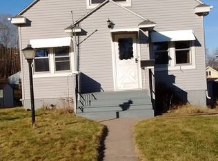 828 Dickerman Ave, Duluth, MN 55807