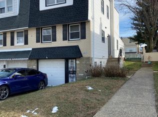 9935 Medway Rd, Philadelphia, PA 19115