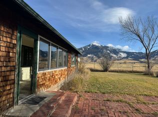 62 Clark Ln, Livingston, MT 59047