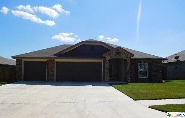 1st image of 2606 Hector Dr