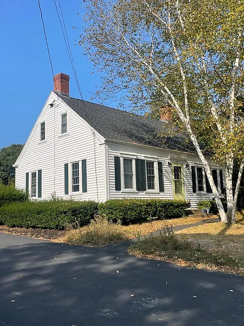 3 bed, 1500 sqft, $3,300 — Photo 2