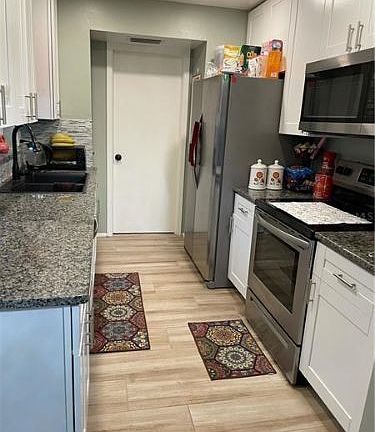 5th image of 6078 71st St N