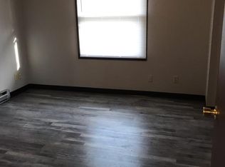 3143 Eldorado Blvd #8, Eau Claire, WI 54701