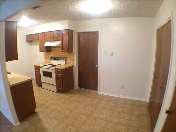4th image of 1236 Misty Ln