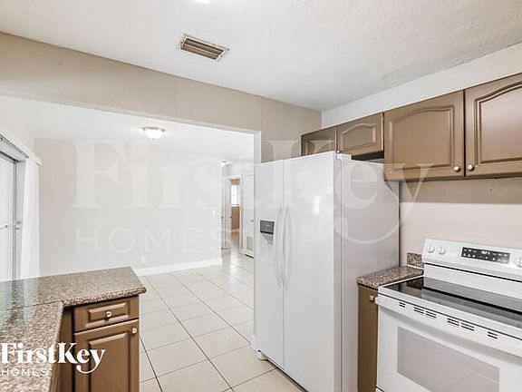 5th image of 4671 NW 4th Ct