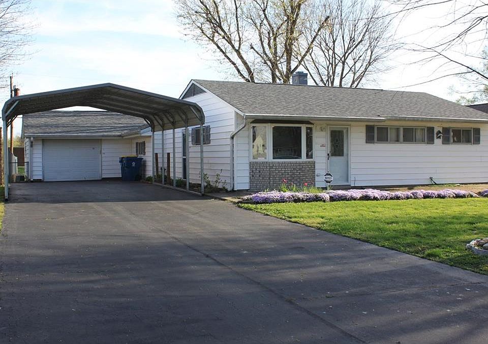 1st image of 4021 Standish Dr