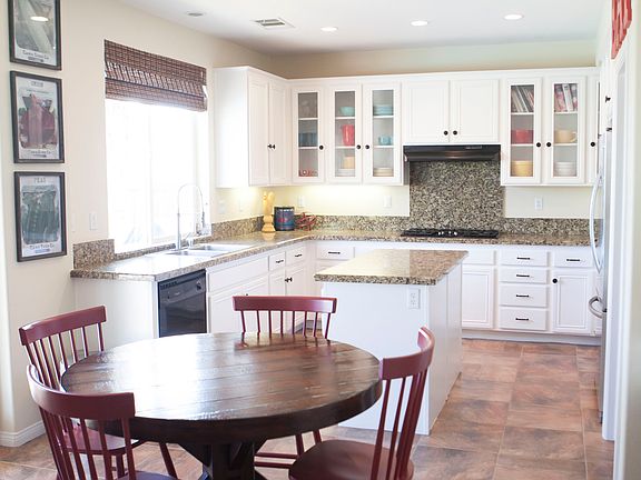 4th image of 33731 McKenny Pl