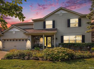 11108 Matthew Ln, Hartland, MI