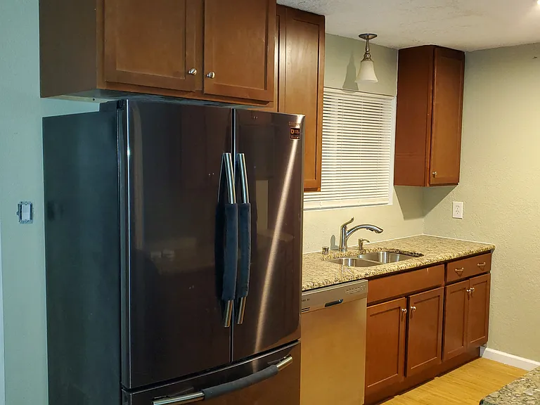 1804 N Streamline Dr — Photo 11