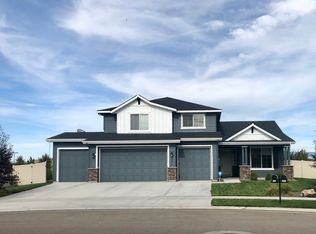 992 W Olds River Dr, Meridian, ID 83642