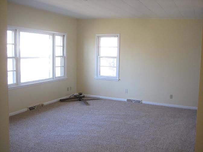 2nd image of 1111 S Church St
