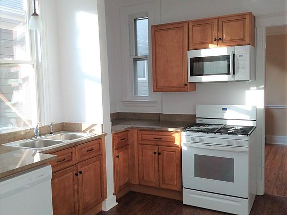 5th image of 1325 W Early Ave APT 2W