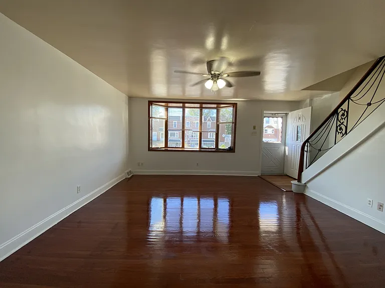 11731 Millbrook Rd — Photo 7