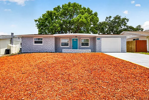 6012 Redwood Dr Photo 1