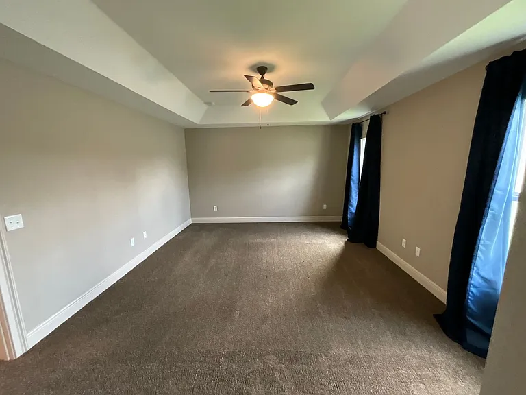 455 Marion Oaks Ln — Photo 11