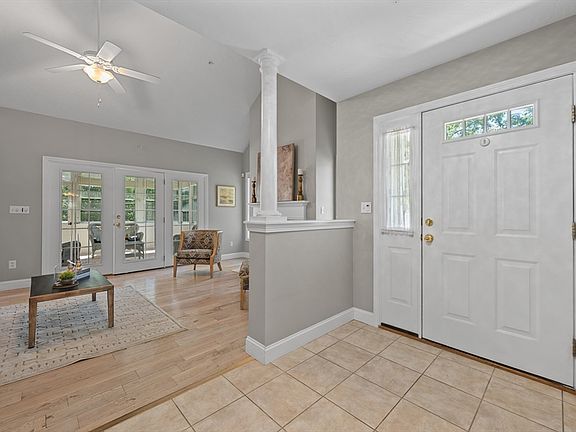 3rd image of 31 Cortland Grove Dr #31