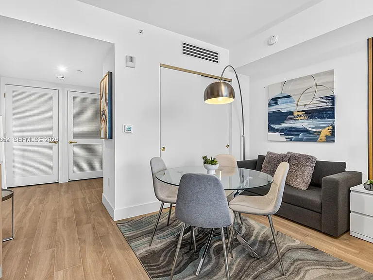 90 NE 32nd St #613 — Photo 9
