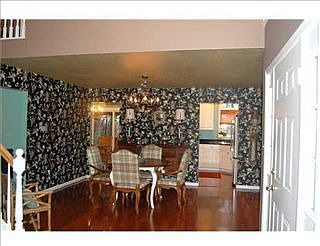 5th image of 33 Lakeridge Dr