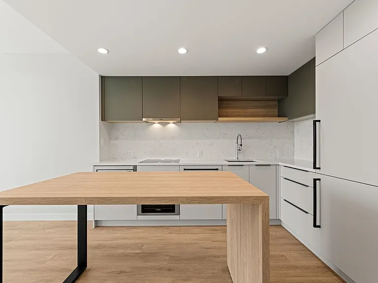 567 Emerson St #2002 — Photo 6