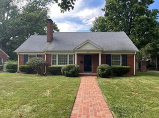 405 Holiday Rd, Lexington, KY 40502