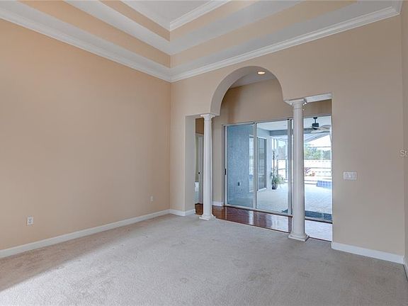 3rd image of 736 Duff Dr