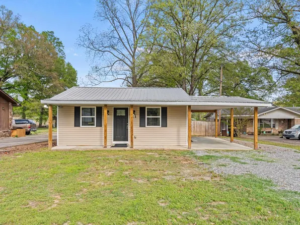 11 E Ridge Rd, Mayflower, AR 72106