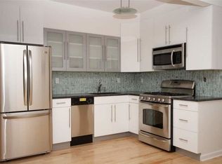 27-17 27th St #4B, Astoria, NY 11102