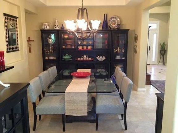 Formal Dining room 
