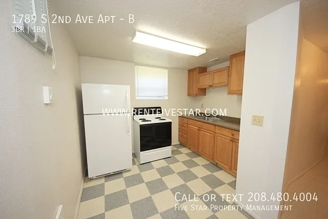 1789 S 2nd Ave #B — Photo 15