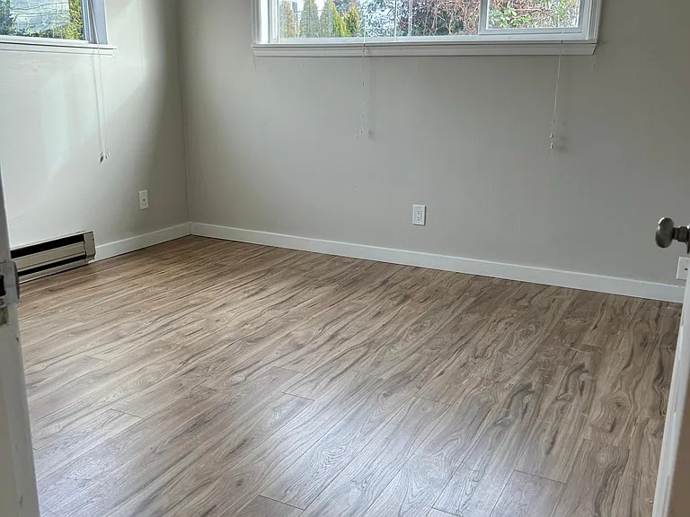 2522 E Pike St — Photo 13