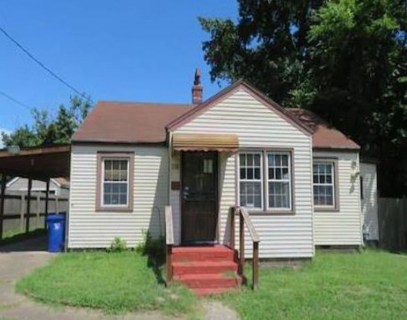 1st image of 212 Rogers Ave