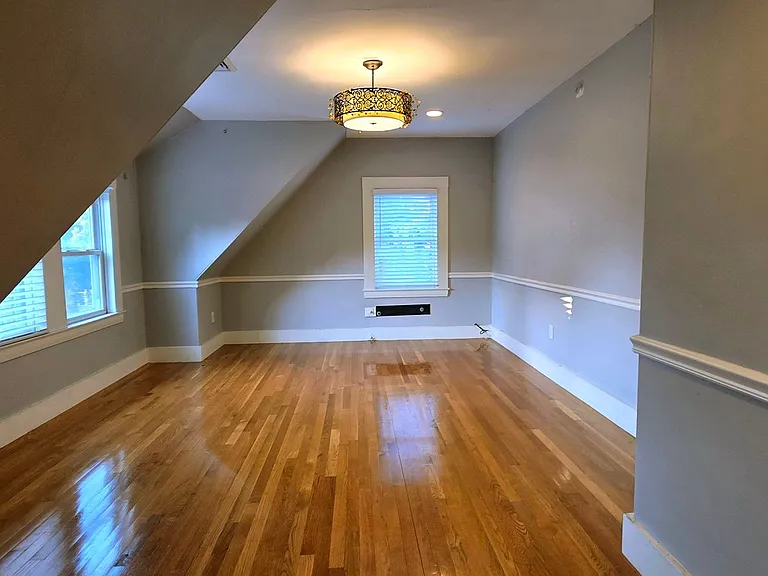 4A Sparhawk St #6 — Photo 8