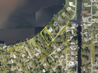 4859 E Riverside Dr, Fort Myers, FL 33905