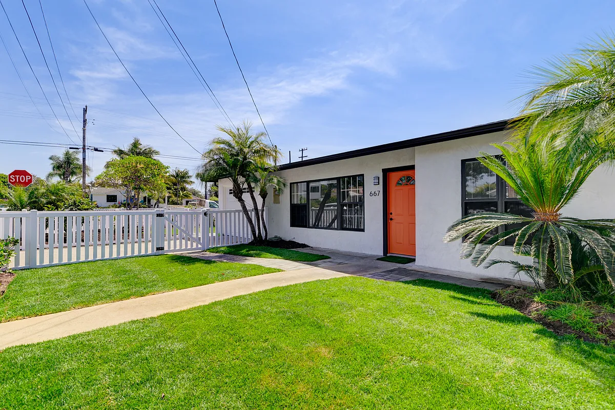 Building Photo - 667 Walnut Ave